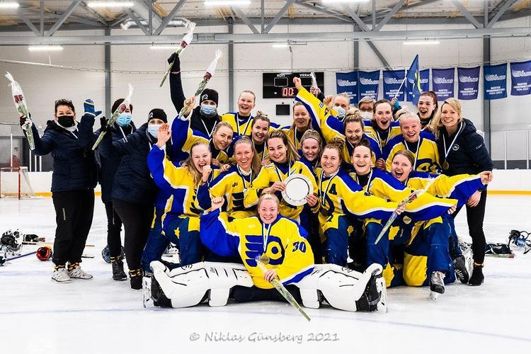 RNK SM-pronssijoukkuekuva, kuva: Niklas Günsberg